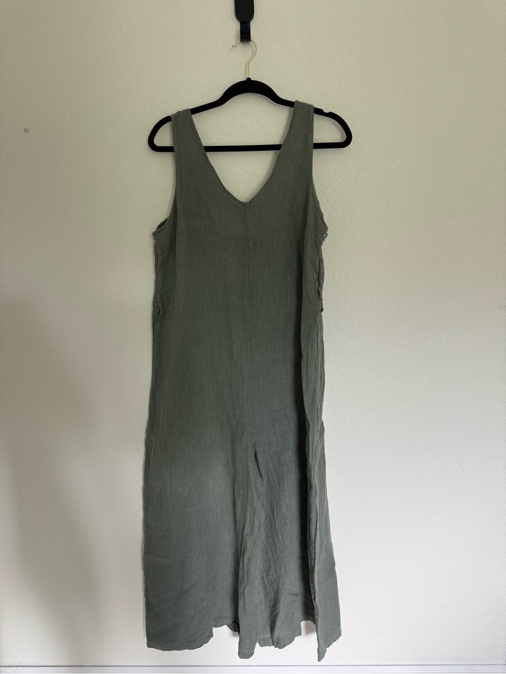 Sleeveless V-Neck Linen Jumpsuit in Olive Green